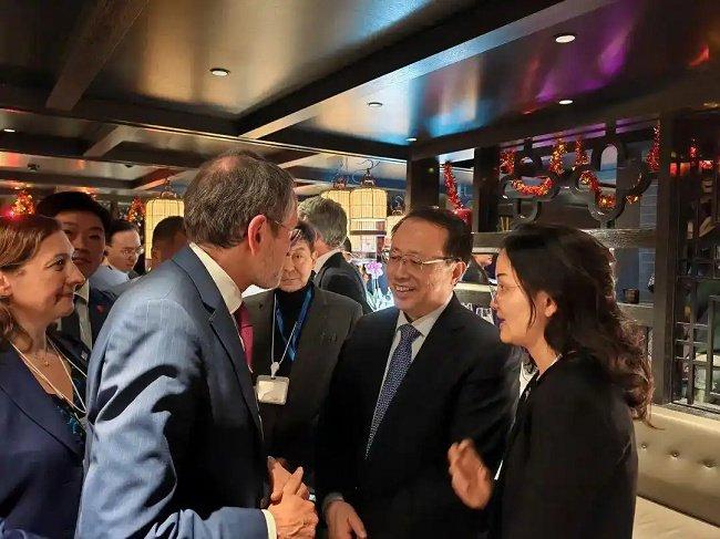 深入探讨加密货币市场的动态变化：如何把握投资机遇与风险_加密货币的未来趋势_加密货币shib