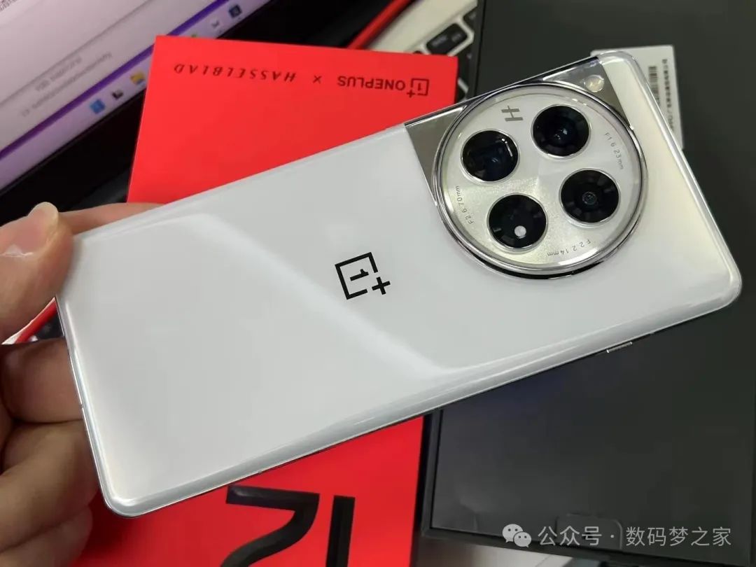 华为好评率最高的手机是哪一款_华为手机好评率排行榜_华为手机为何在品质上屡获好评？