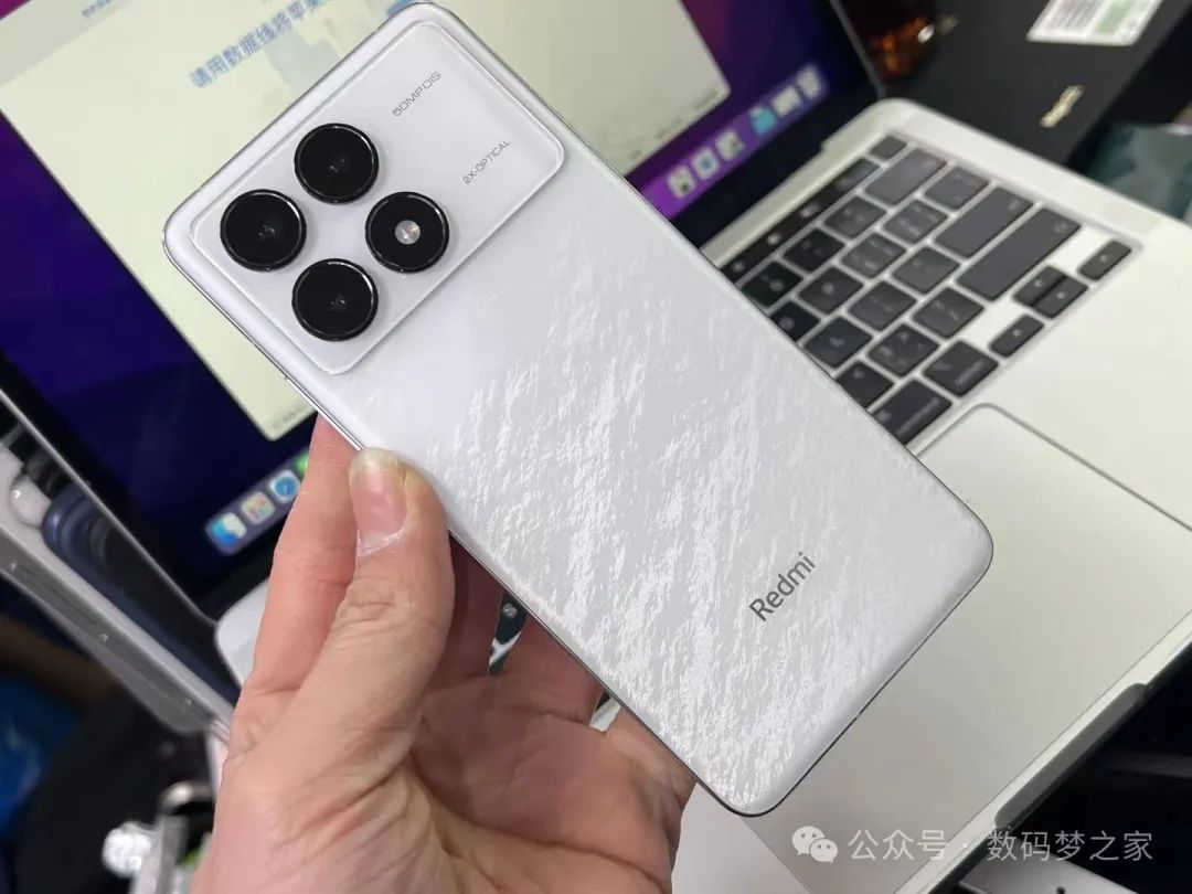 华为好评率最高的手机是哪一款_华为手机为何在品质上屡获好评？_华为手机好评率排行榜